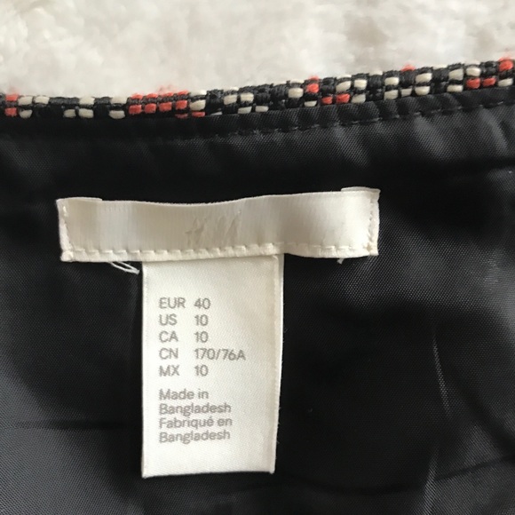 H&M Tribal Weave Mini Skirt | Tagged 10 (Fits like 6) - Picture 5 of 8